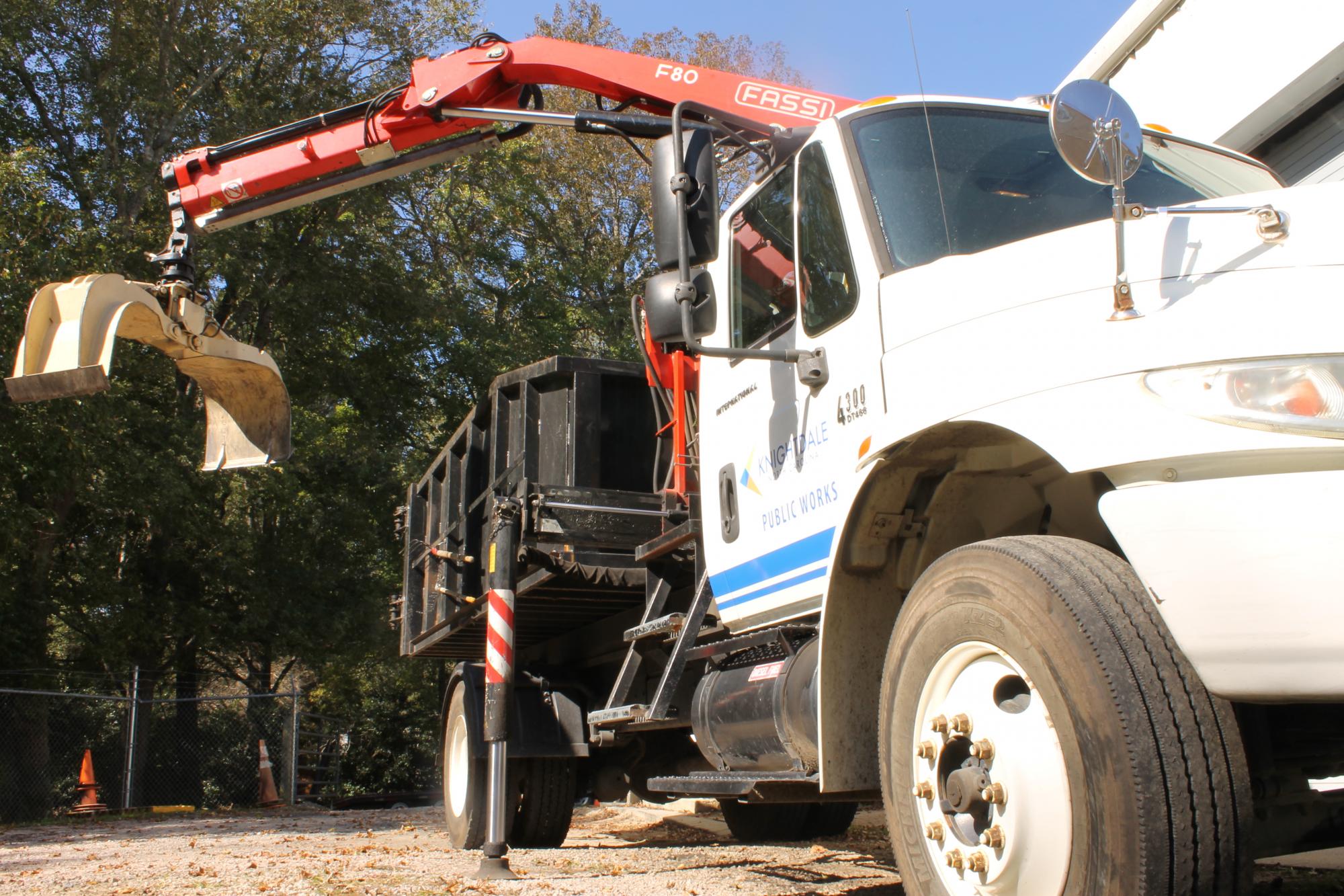 Knuckle Boom Truck Picture